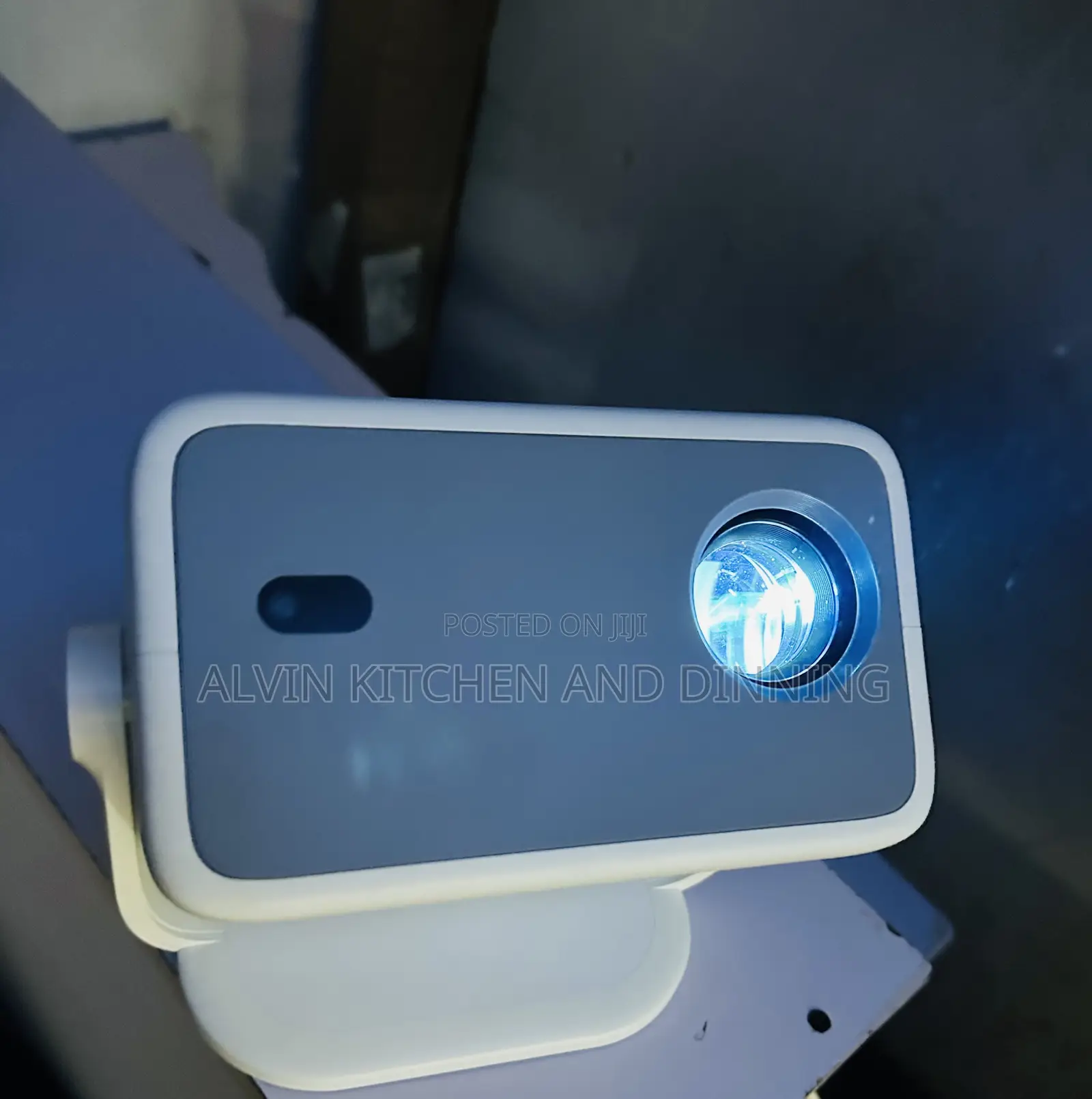 Smart Projector/ Led Projector With Full Hd