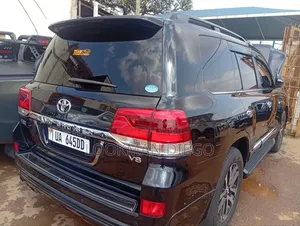 Toyota Land Cruiser 4.0 V6 GX-R 2012 Black