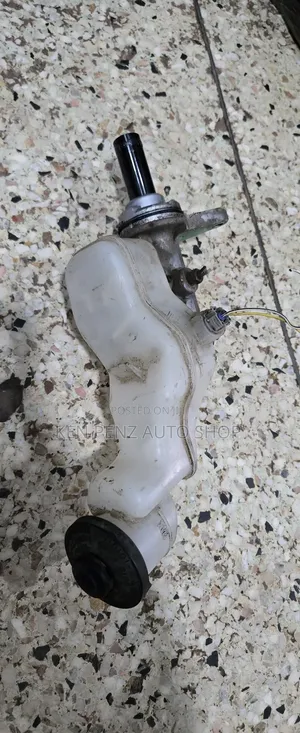 Corolla Fielder Brake Master Cylinder