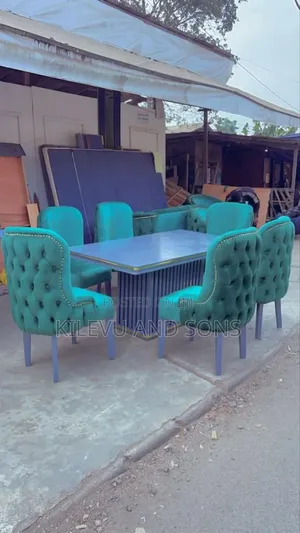 Dinning Table