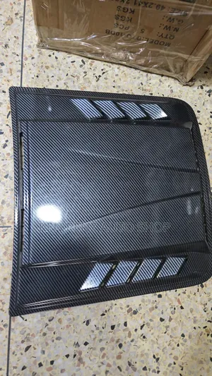 Universal Car Hood Vent With Carbon Fiber Pattern