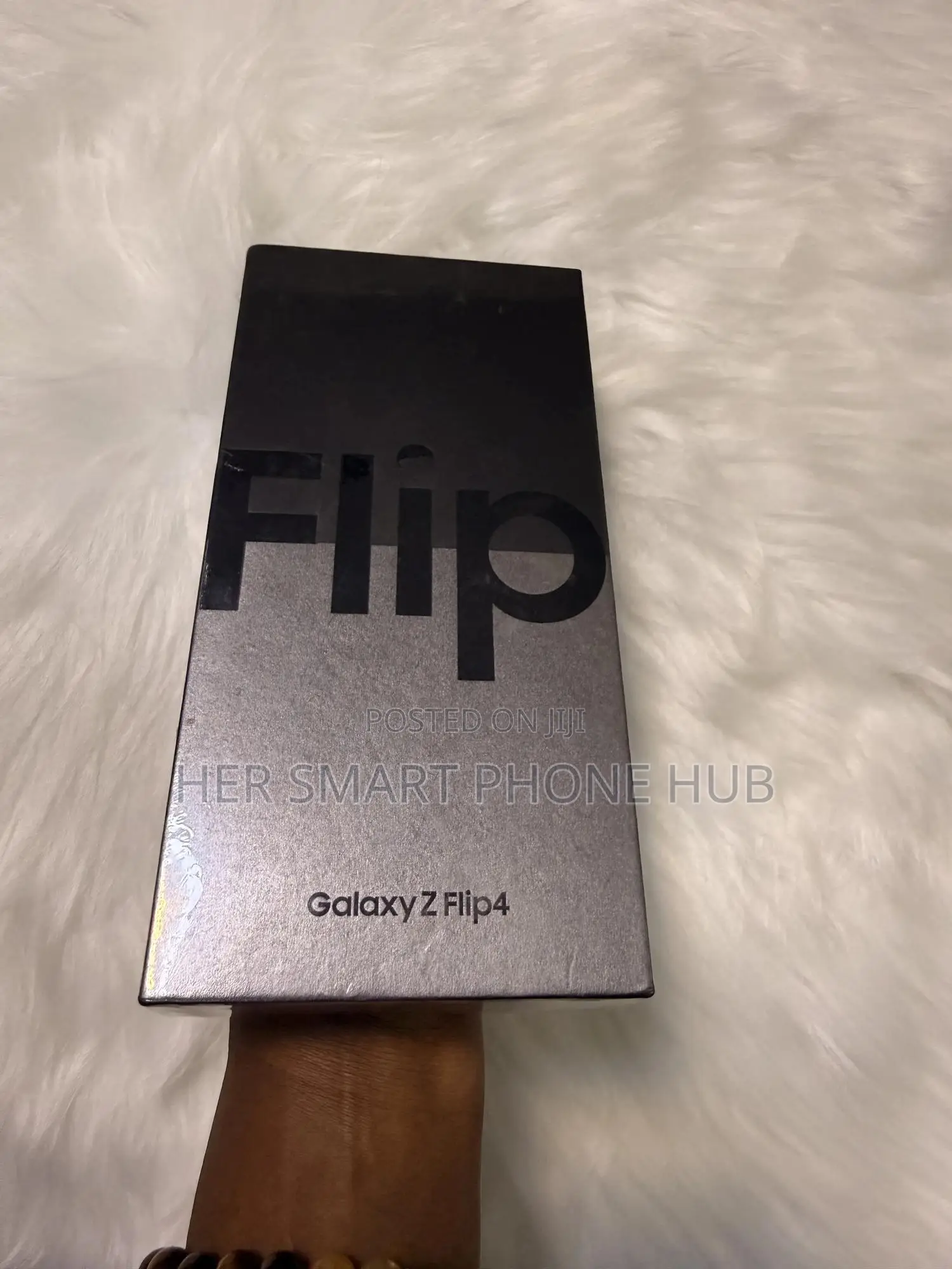 New Samsung Galaxy Z Flip4 256 GB Pink
