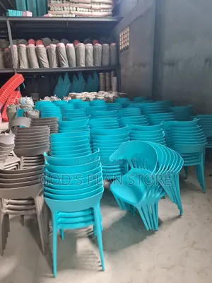 Pearl Plastic Chairs Plastic Chairs