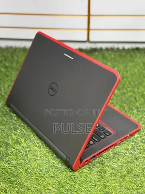 Laptop Dell Latitude 13 3340 8GB Intel Core i5 HDD 500GB