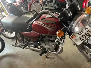 Bajaj Boxer 100 2023 Red