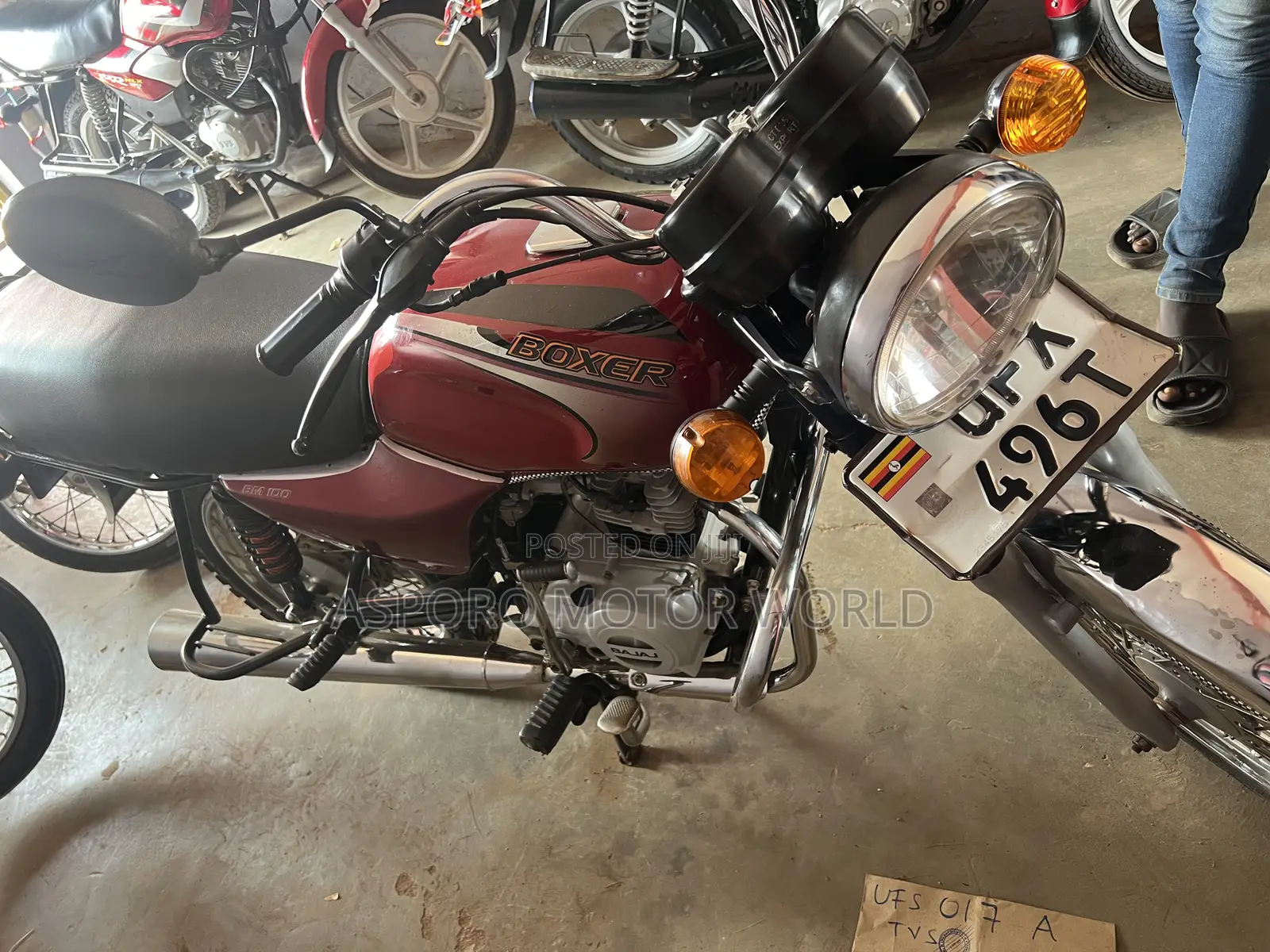 Bajaj Boxer 100 2023 Red
