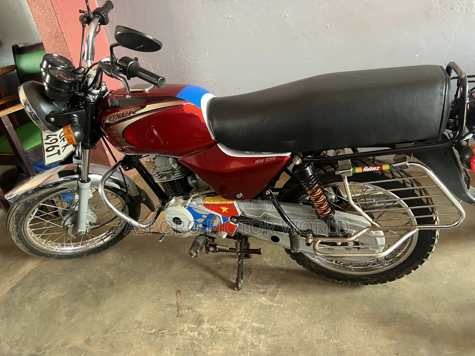 Bajaj Boxer 100 2023 Red