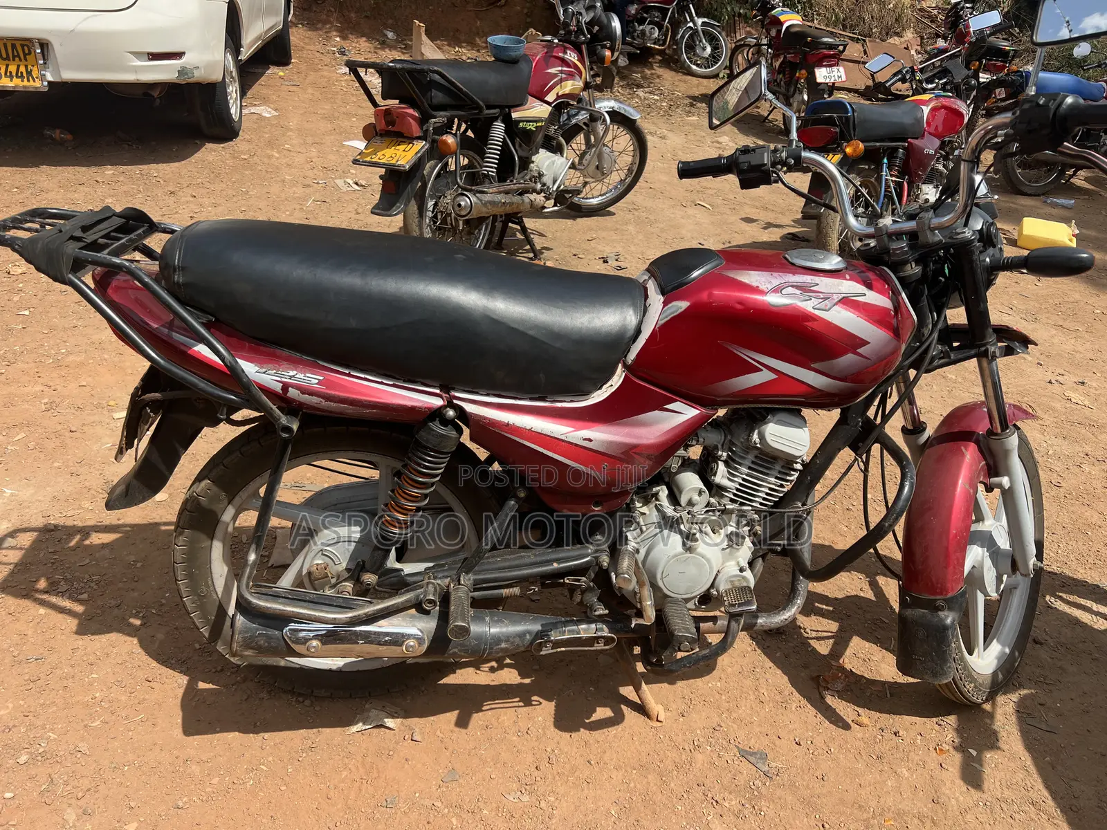 Bajaj CT 125X 2022 Red