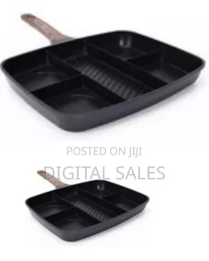 Multi-Sectional Non-Stick Breakfast Pan With Wood-Grain
