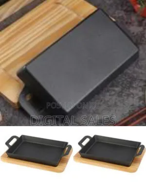 Professional Cast Iron Sizzling Platter With Wooden Base -