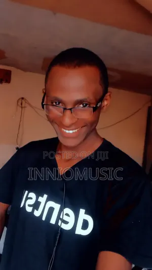 Tik Tok Editor.
