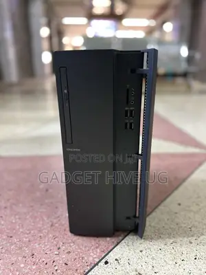 Desktop Computer Lenovo 8GB AMD Ryzen 3 HDD 500GB