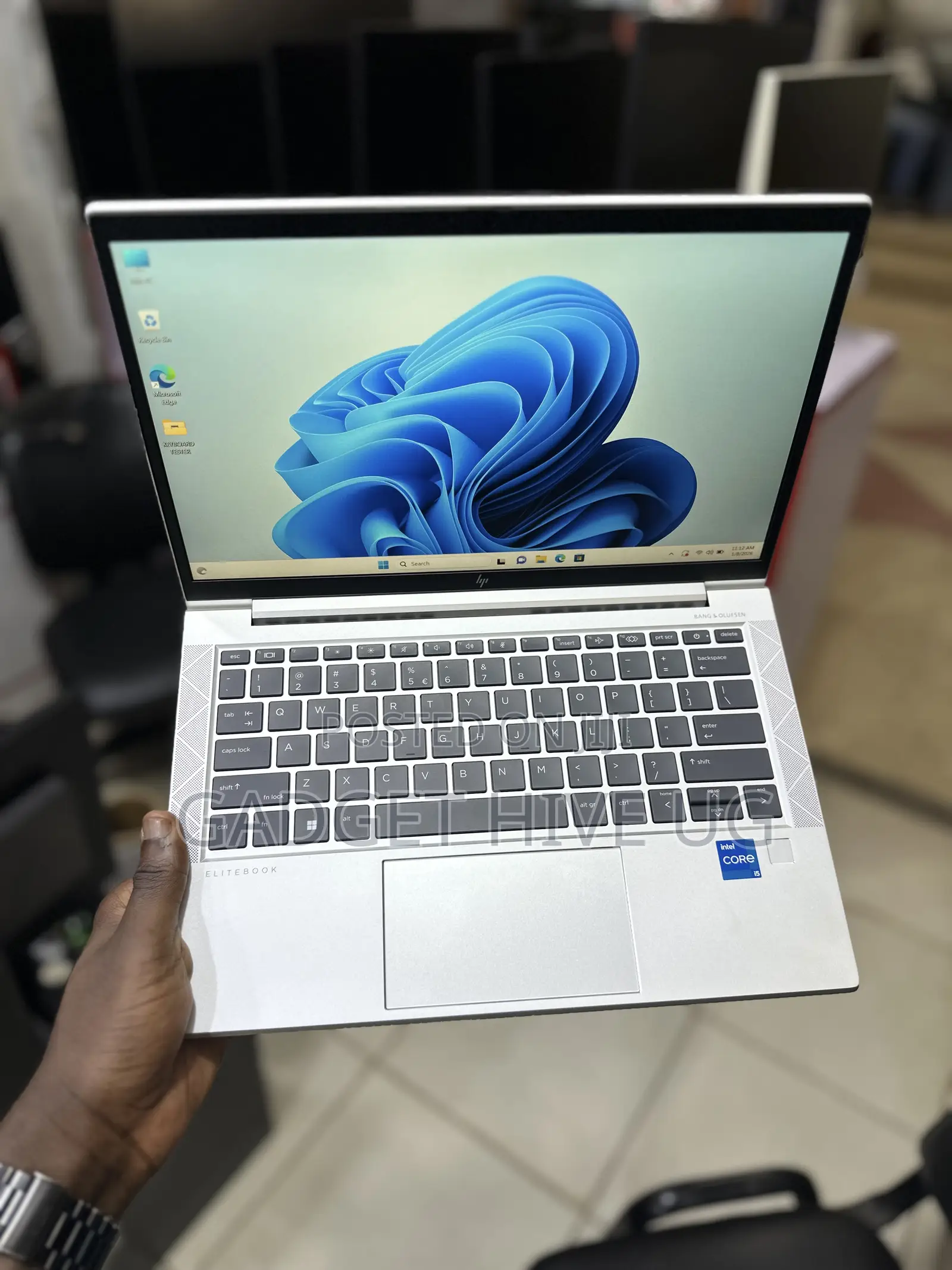 Laptop HP EliteBook 830 G8 8GB Intel Core I5 SSD 512GB