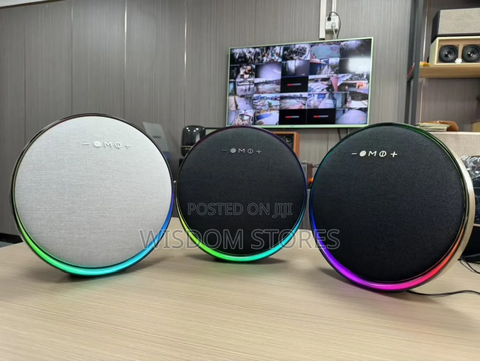 Satellite Lp19 Bluetooth Speaker.