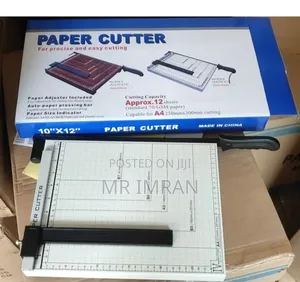 Paper Cutter Designed for Precise and Easy Cutting of Paper and Photos
