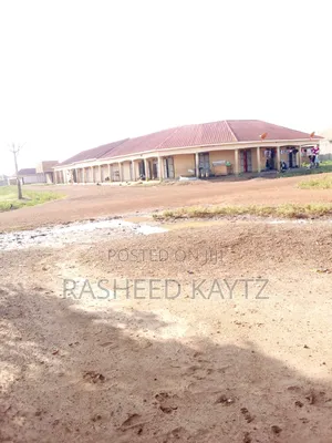 Furnished 5bdrm Bungalow in Bukooli Technical, Bugiri for sale