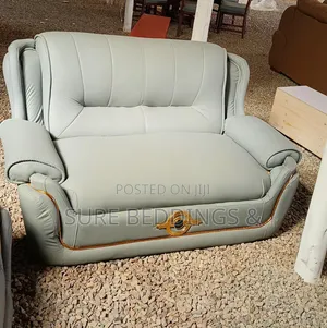 2,2,1 Expo Leather Sofa