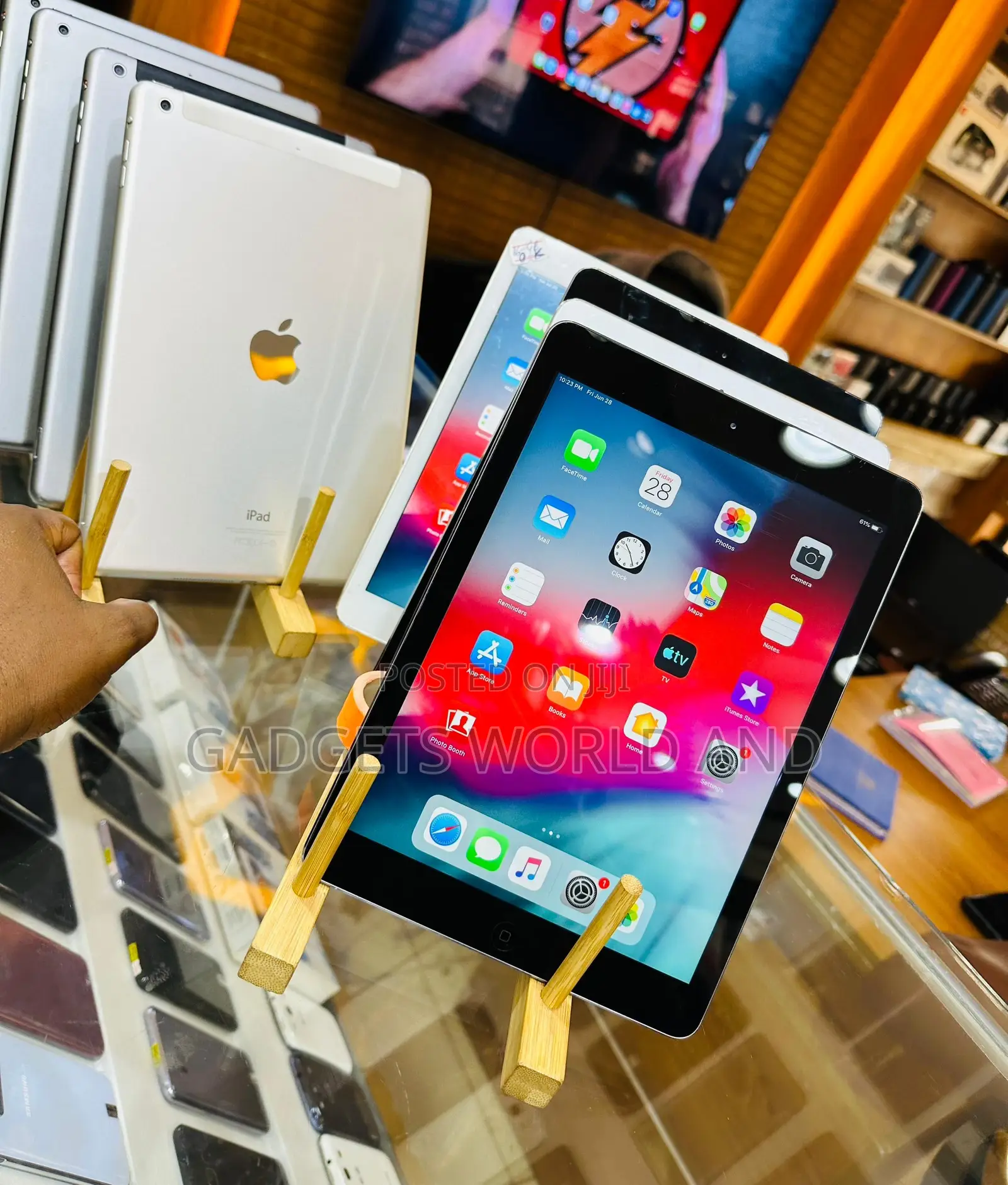 Apple iPad Air 64 GB Silver