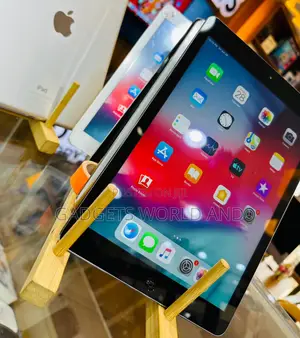 Apple iPad Air 64 GB Silver