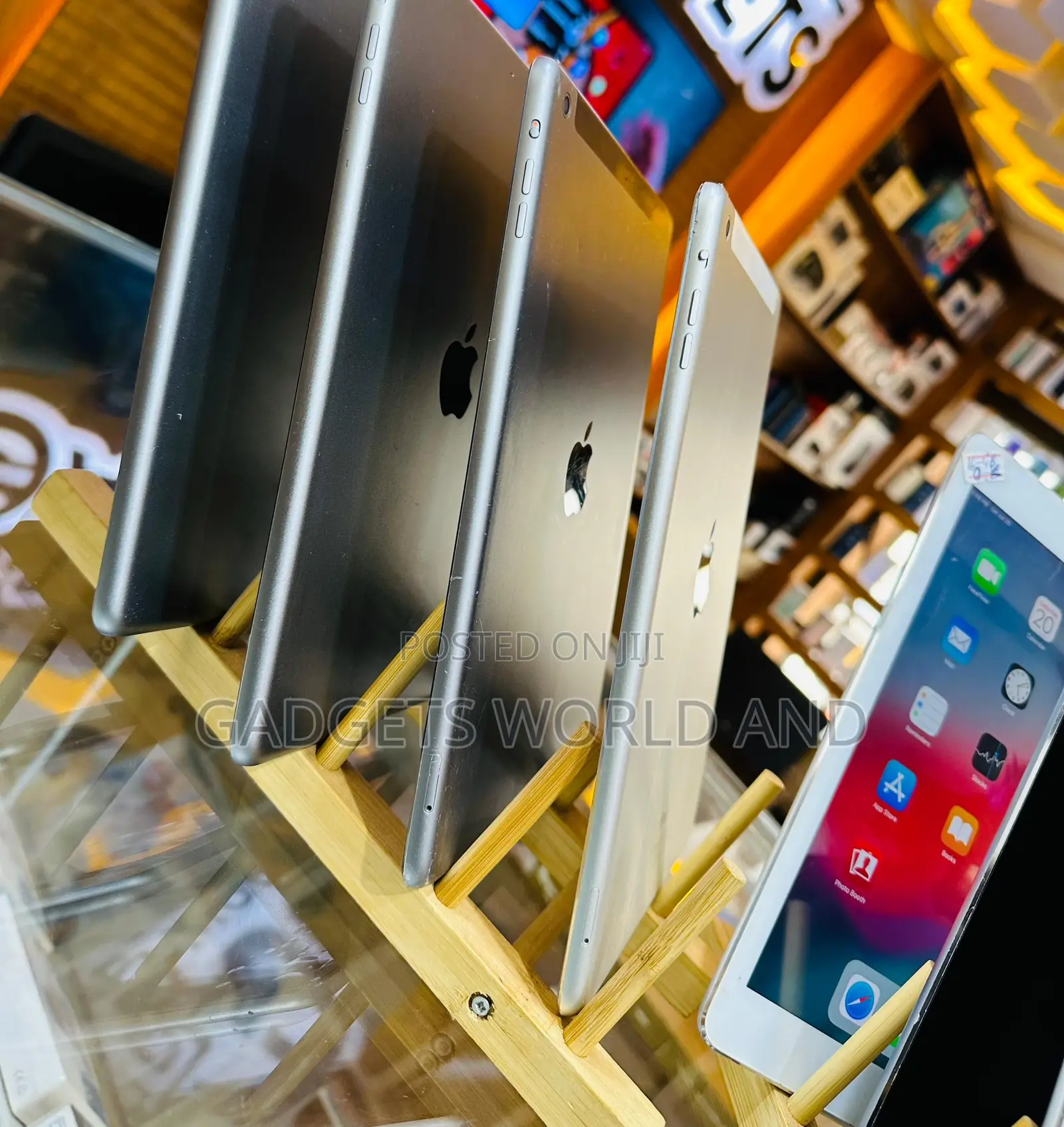Apple iPad Air 64 GB Silver