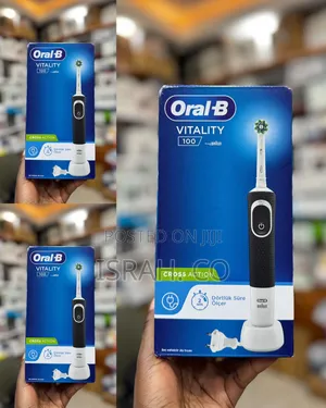 Oral B Vitality 100 Rechargable Tooth Brush