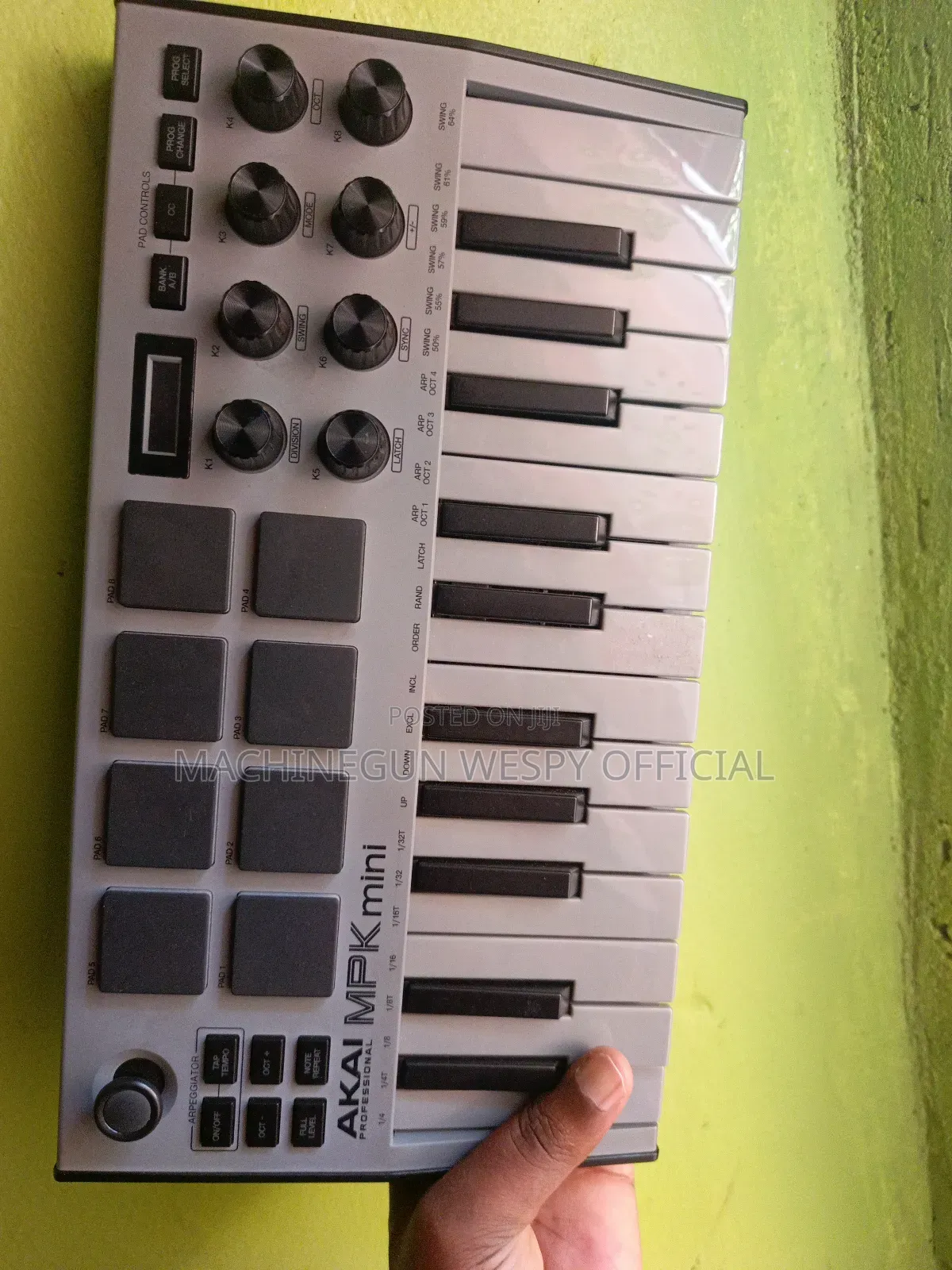 Akai Mpk Min Studio Keyboard Or Mid Controller