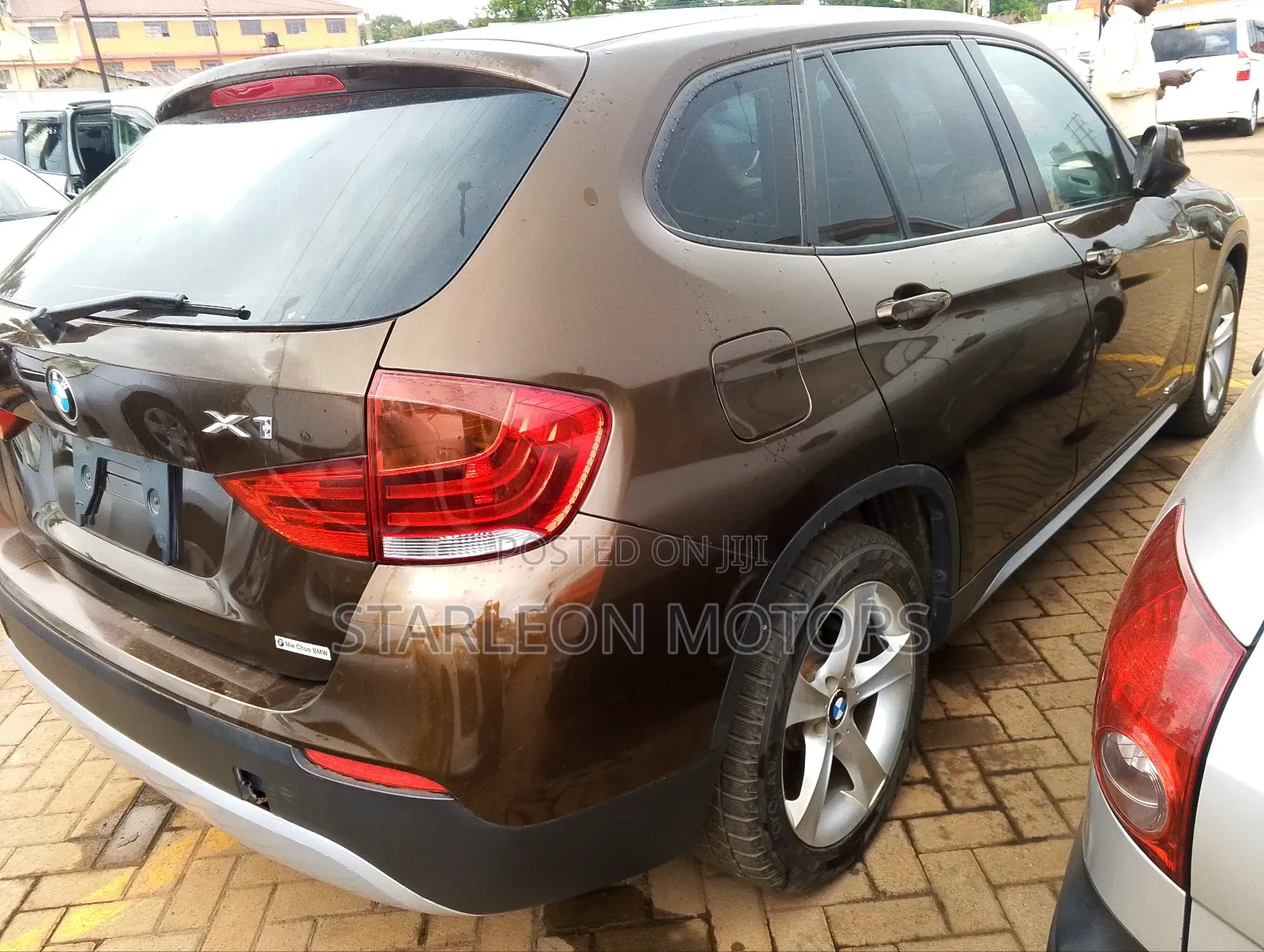 BMW X1 2011 Gold