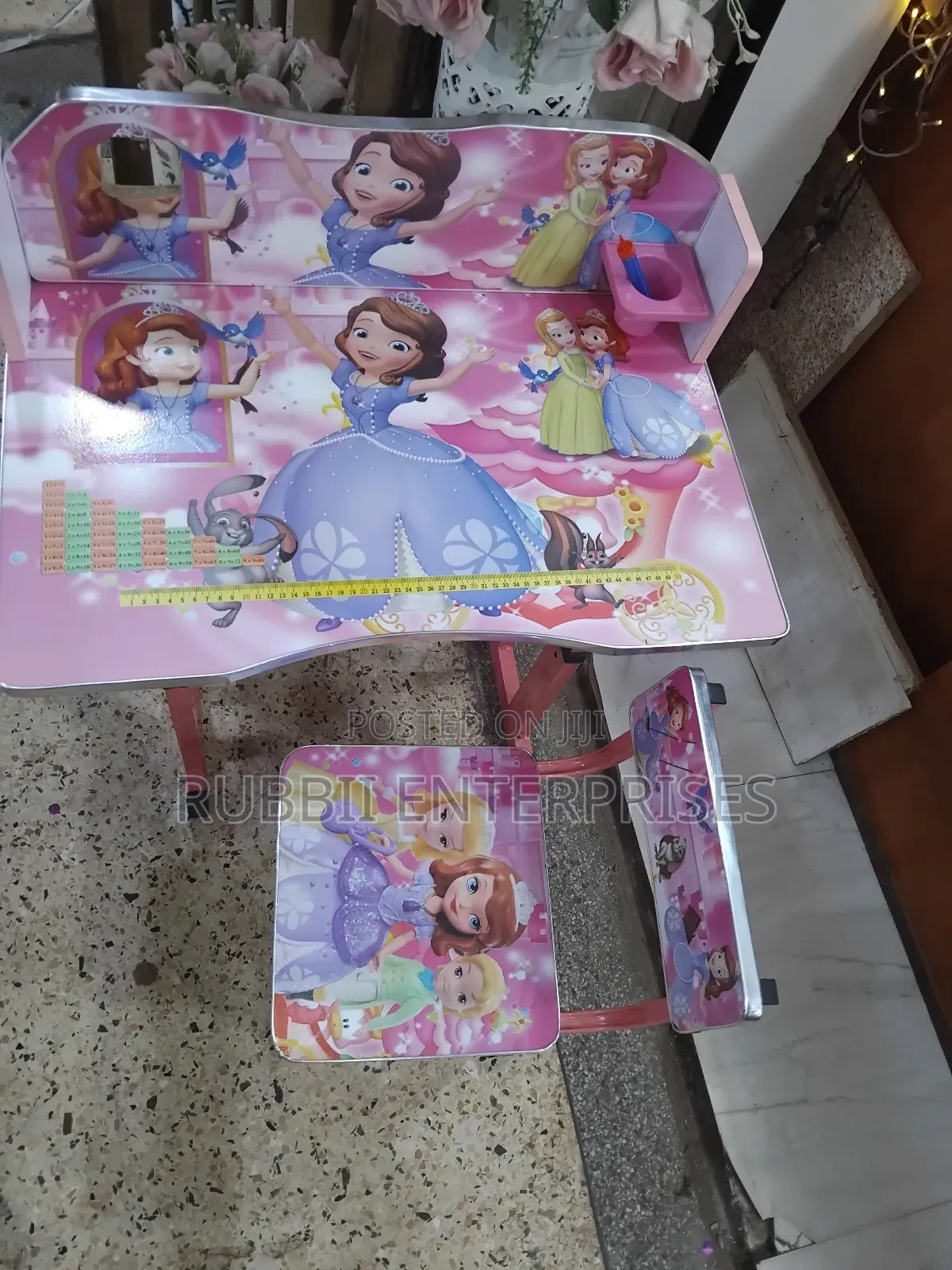 Kids Character Table ~ Sofia