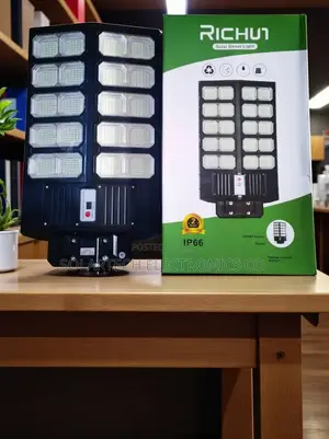 Richur 1500w High Power Outdoor Solar Light