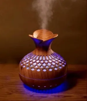 Flower Vase-Shaped Ultrasonic Cool Mist Humidifier and Aroma Diffuser.