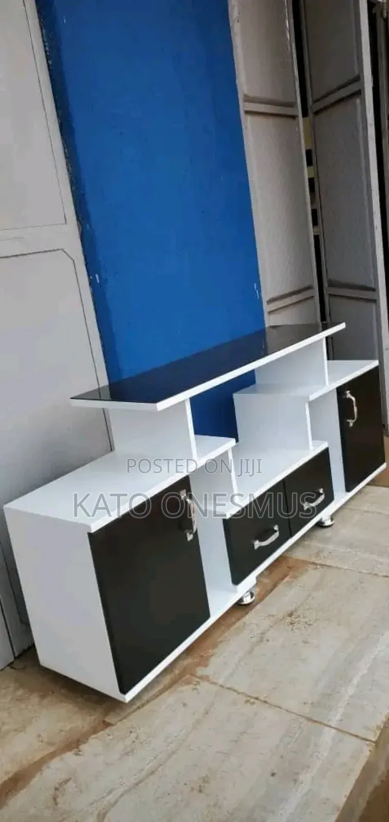 Universal Tv Stands