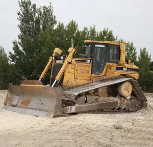 Crawler Bull Dozers Available for Hire/Rent.