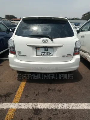 Toyota Corolla Fielder 2011 White