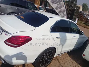 Mercedes-Benz C200 2015 White