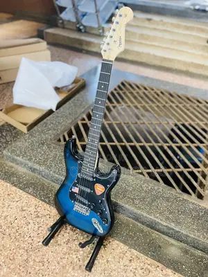 Fender Usa Made,6strings,New Solo Electric Guitar