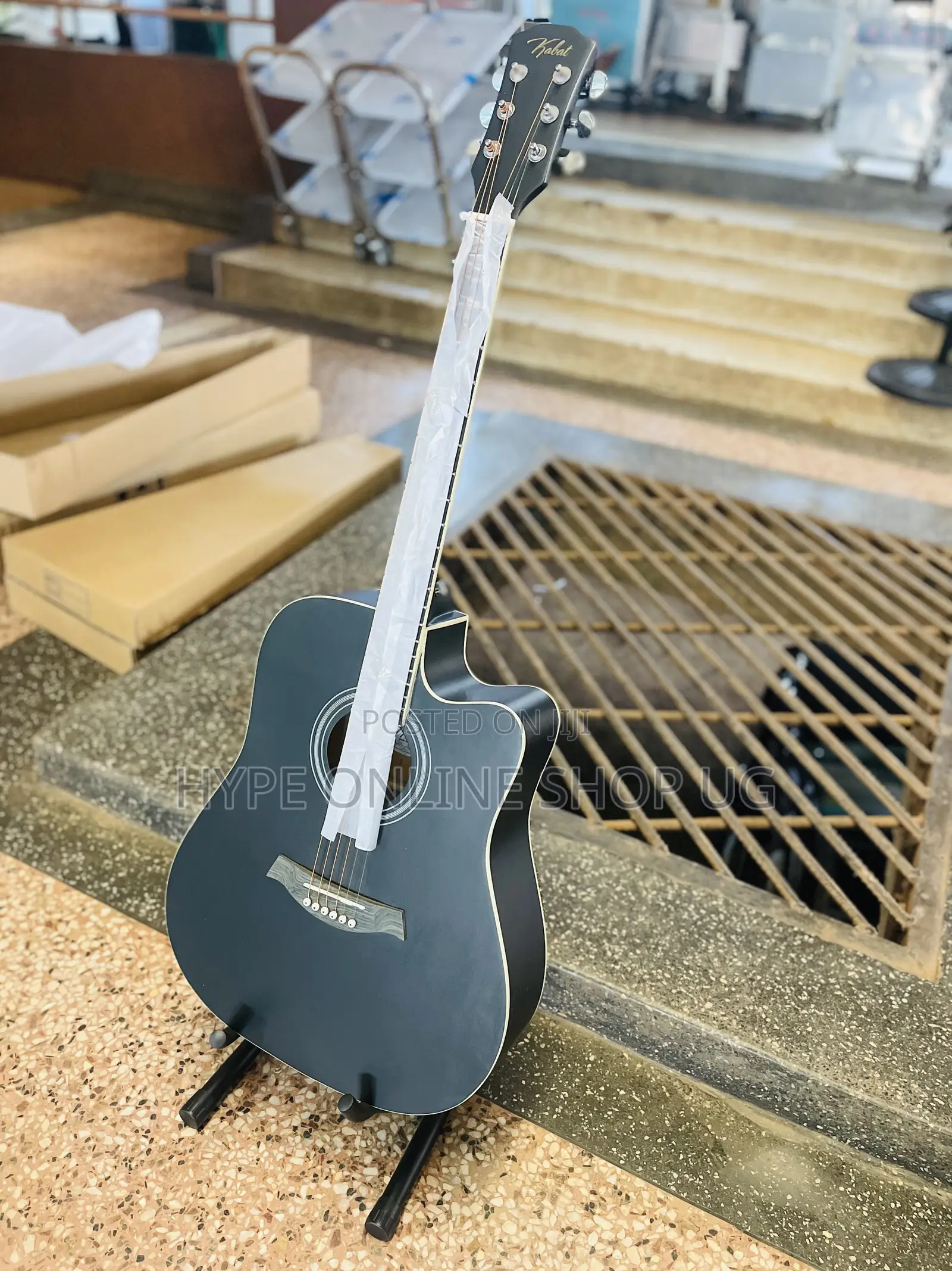 Brandnew Acoustic Guitar,Black