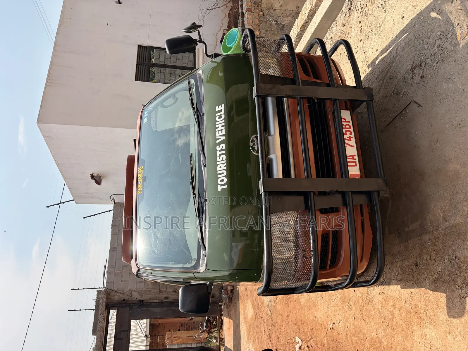 Toyota HiAce 2011 Green