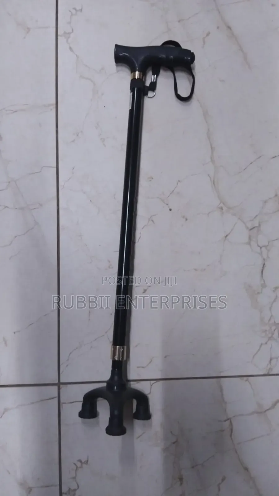 Walking Stick (3 Small Legs)