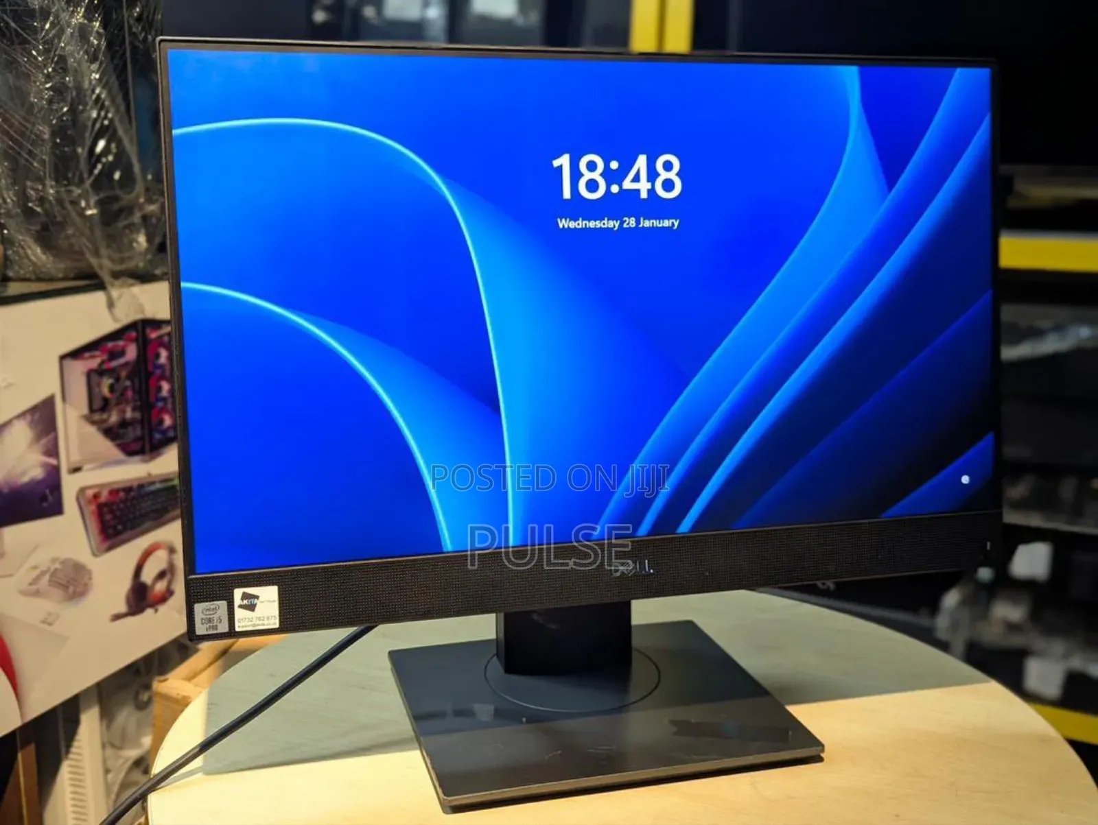 Desktop Computer Dell OptiPlex 5260 8GB Intel Core I5 SSD 512GB