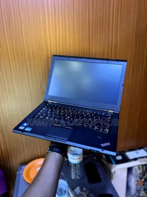Laptop Lenovo ThinkPad T430s 8GB Intel Core I5 HDD+SSD 256GB