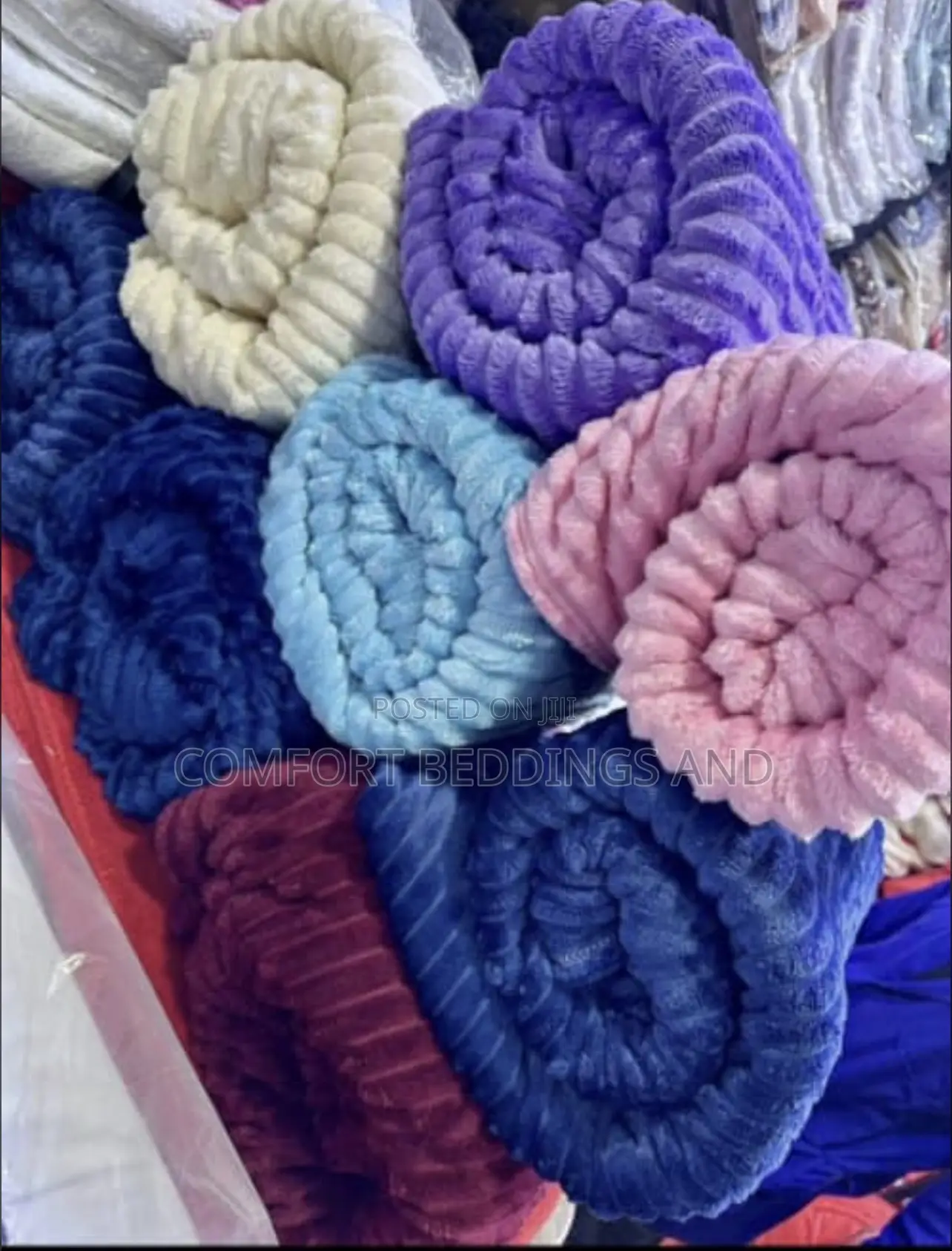 Soft Throw Blankets