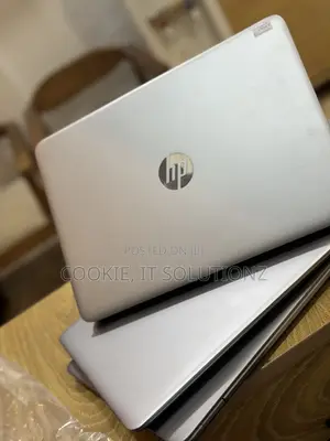 Laptop HP EliteBook 840 G3 8GB Intel Core I5 SSHD+SSD 256GB
