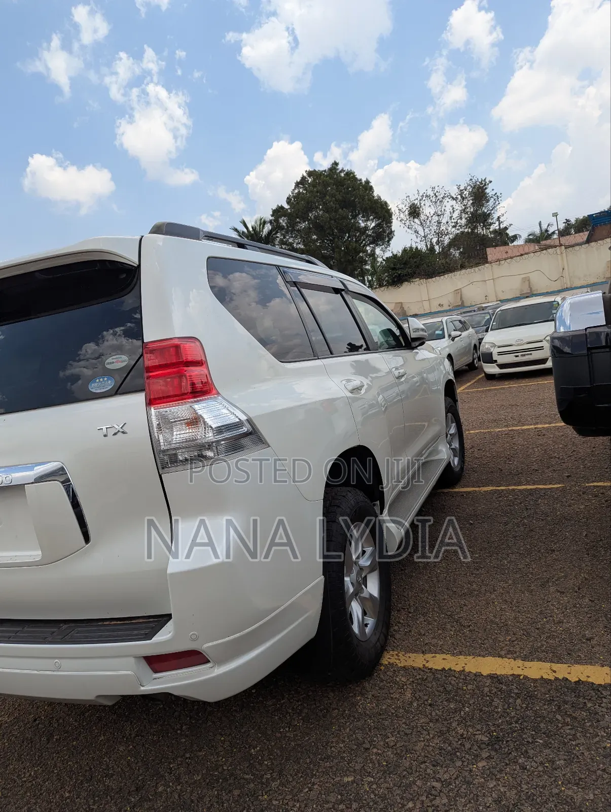 Toyota Land Cruiser Prado 2012 White
