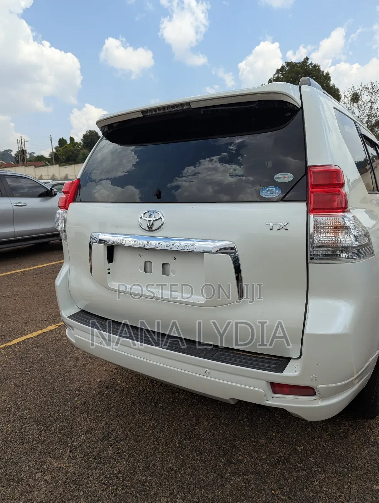 Toyota Land Cruiser Prado 2012 White