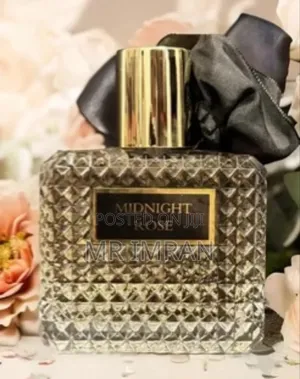 Lancôme Trésor Midnight Rose Eau De Parfum.