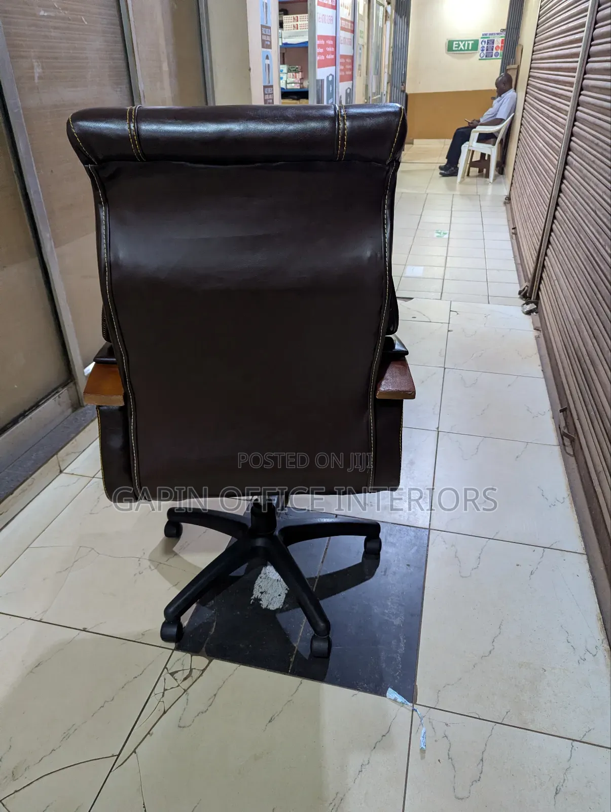 Coffee Brown Executive Office Chair, Adjustable
