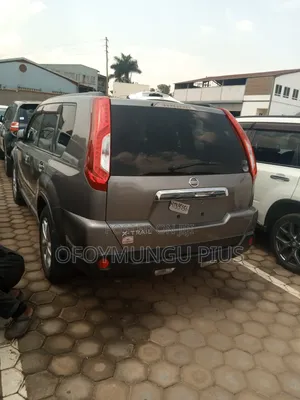 Nissan X-Trail 2014 Gray