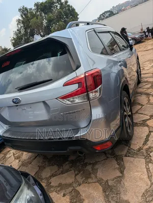 Subaru Forester 2019 Silver
