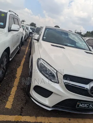 Mercedes-Benz GLE-Class 2017 White