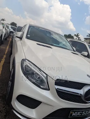 Mercedes-Benz GLE-Class 2017 White